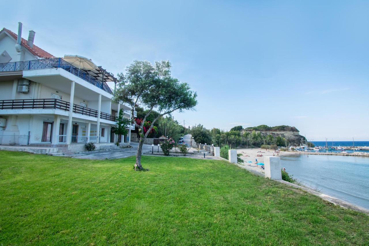 Paradiso Del Mare On The Beach By "Elite" Plános Exterior foto
